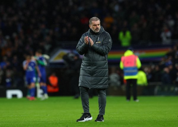 Swap coaches? TA: Brentford contacted Postkoglu and intends to hire him to coach